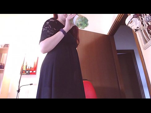 ❤️ Una schiava sottomessa che ama le mutandine sporche e lussuriose è costretta a masturbarsi dopo aver visto questo video! ☑ Slutsal it.loanworld.top ️❤